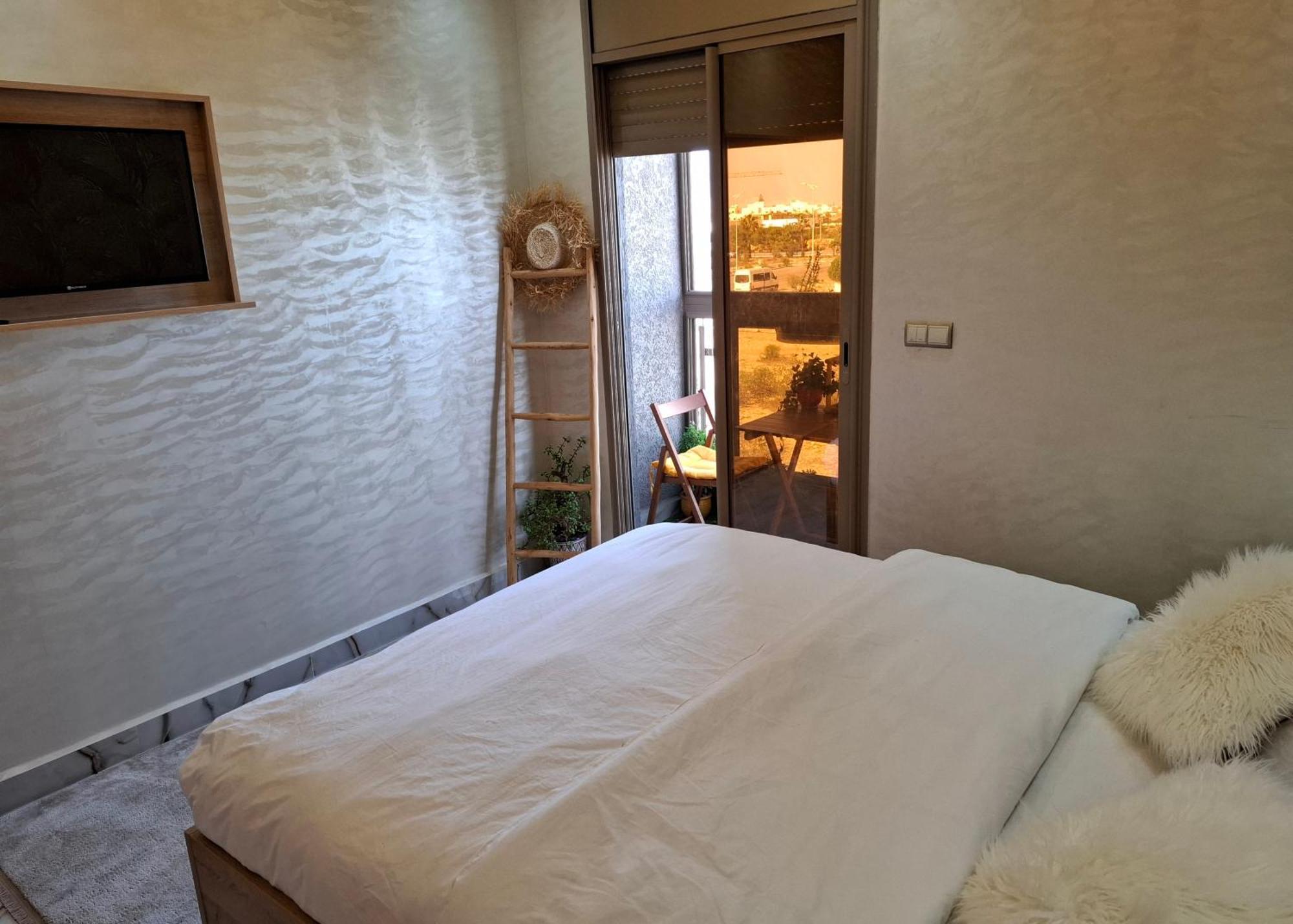 Azur Appartement 에사우이라 외부 사진