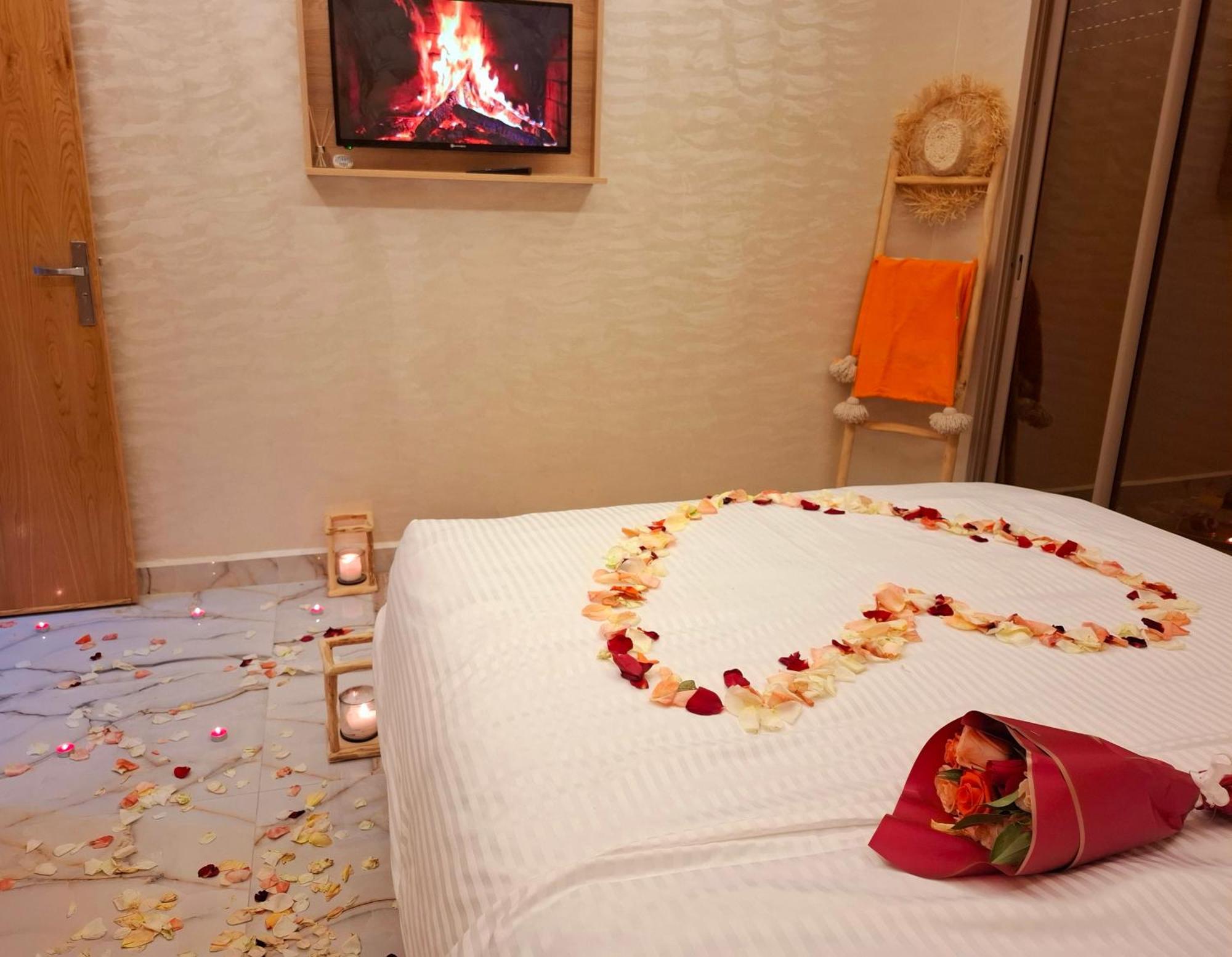 Azur Appartement 에사우이라 외부 사진