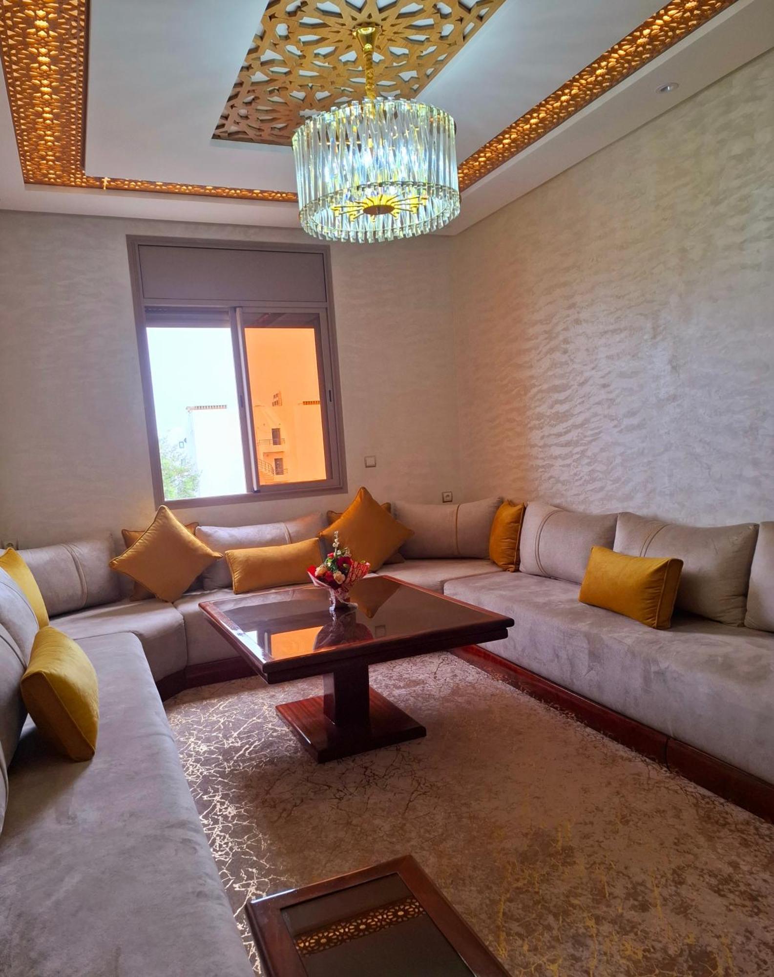 Azur Appartement 에사우이라 외부 사진